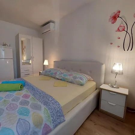 Guesthouse Adria Pula