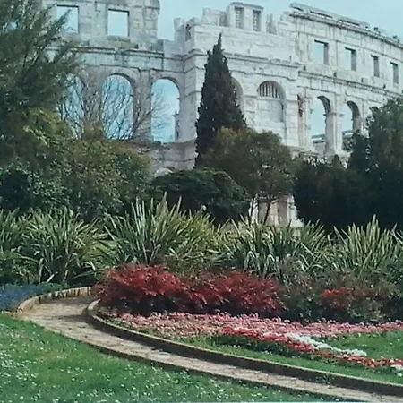 Adria Gasthof Pula