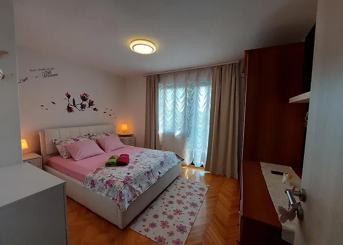 Adria Gæstehus Pula