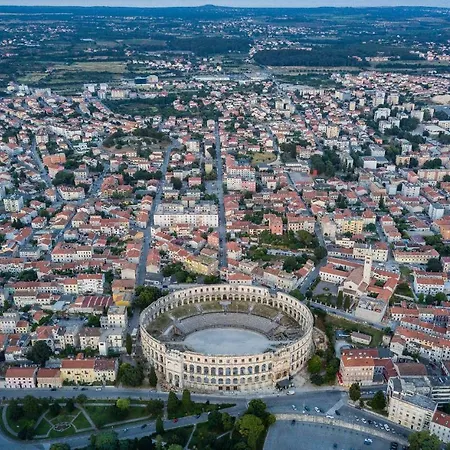 Guesthouse Adria Pula